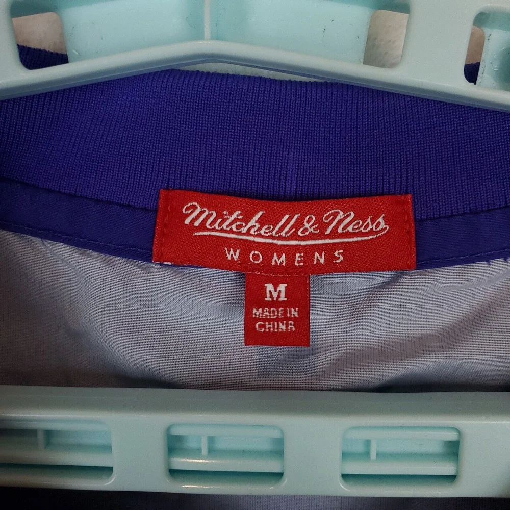 Phoenix Suns Mitchell‎ & Ness NBA Medium Womens Pullover Jacket Purple New - Picture 6 of 7